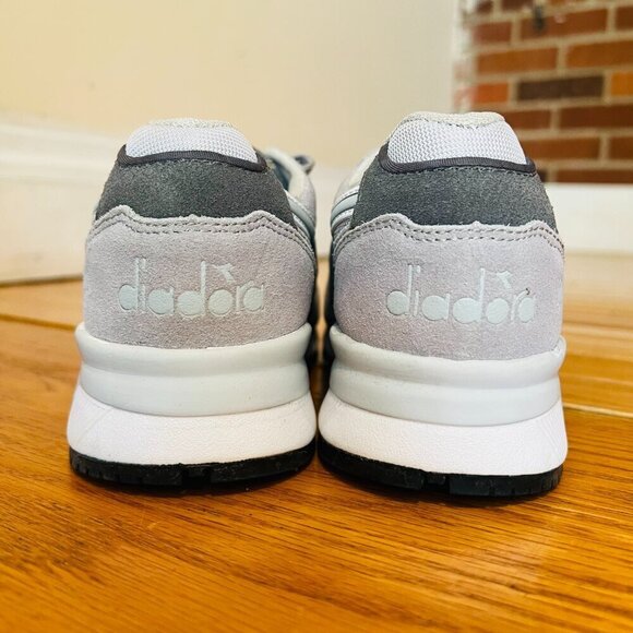 Diadora SAMPLE Women's Size 3.5 High Cushioned Running Shoes - Picture 16 of 16